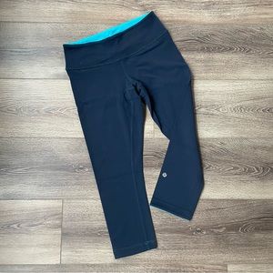 Lululemon Reversible 3/4 Legging 6